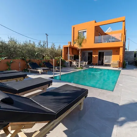 Villa Naturalia Orange Luxury - Private Pool - Sleeps 8 *